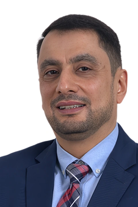 Portrait of Prof Mohamad Miqdady