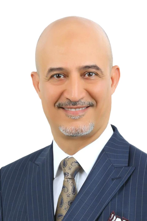 Portrait of Dr Khalid Bamakhrama