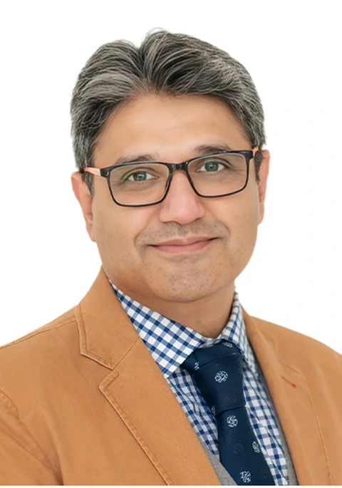 Portrait of Dr Farooq Khan
